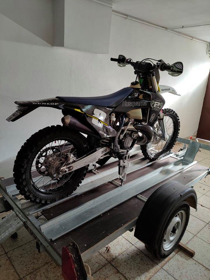 Moto Cinch MX are the Best strapless tie downs made