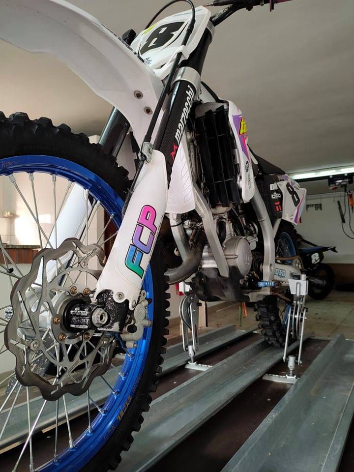 Moto Cinch MX are the Best strapless tie downs made