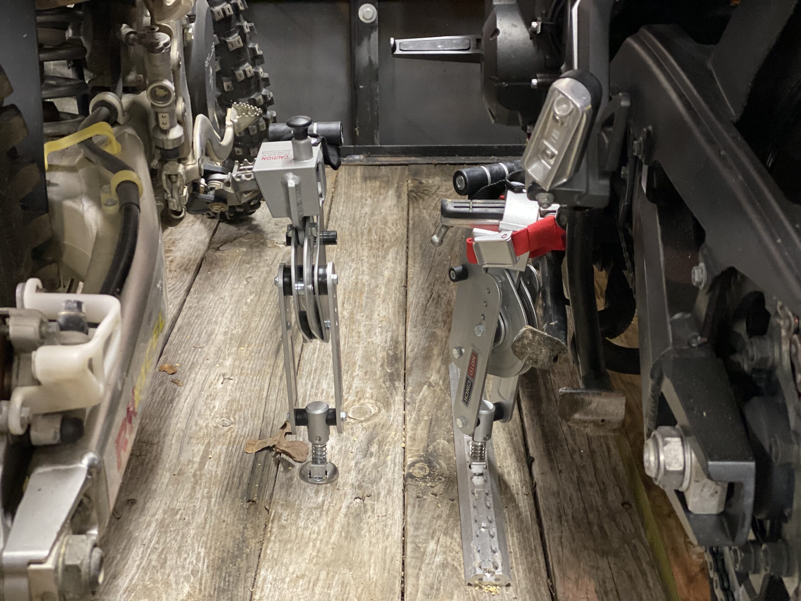 Moto Cinch strapless tie downs! Click Cinch Go!