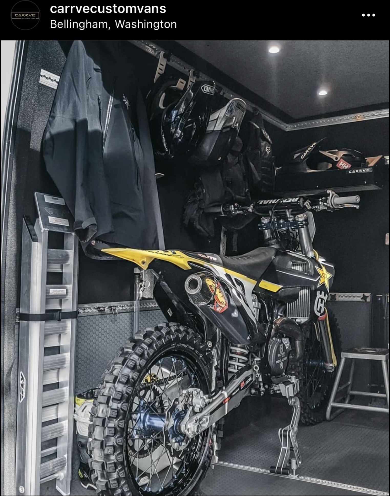 Moto Van with Moto Cinch strapless tie downs