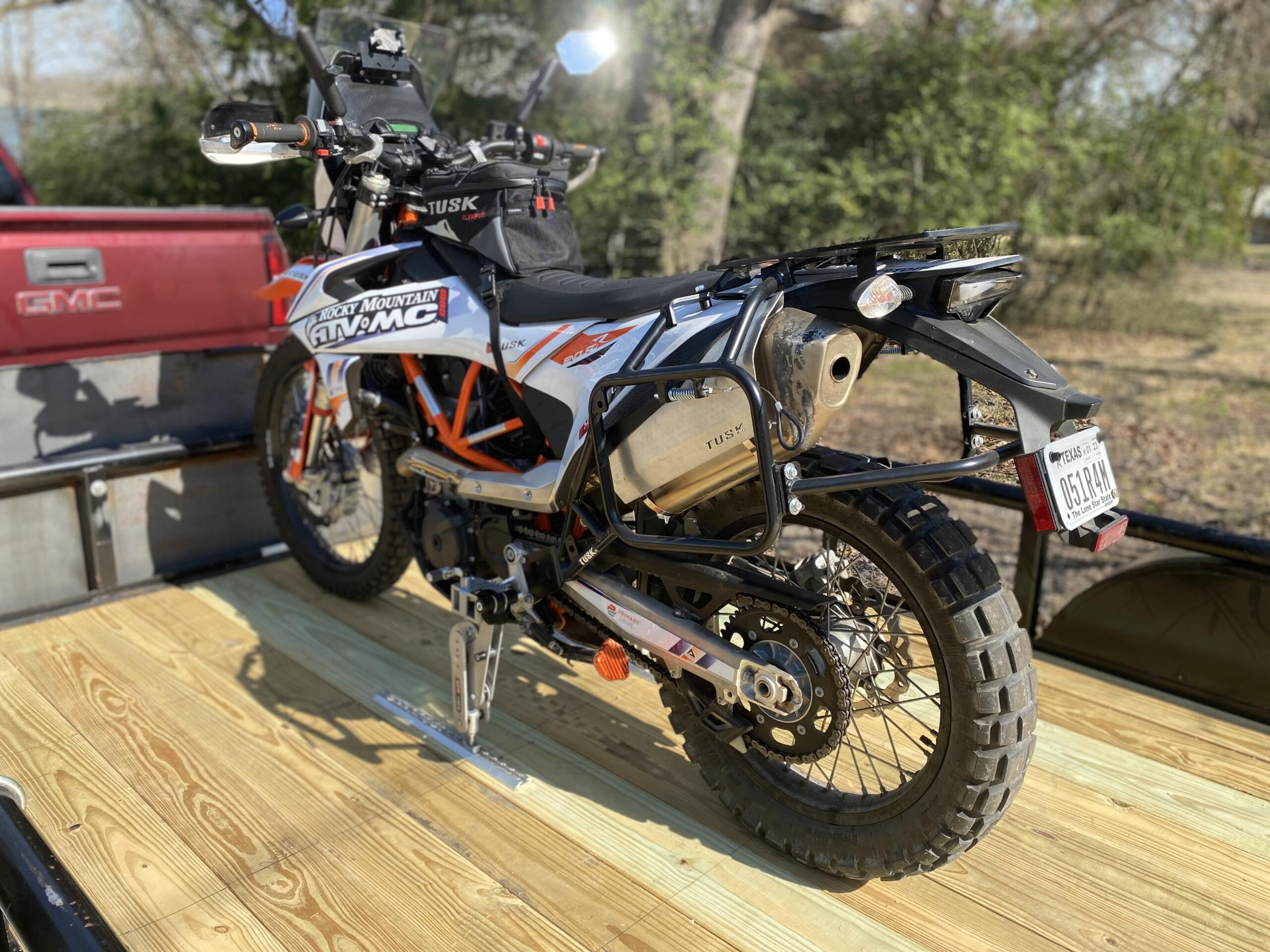 Moto Cinch KTM 690