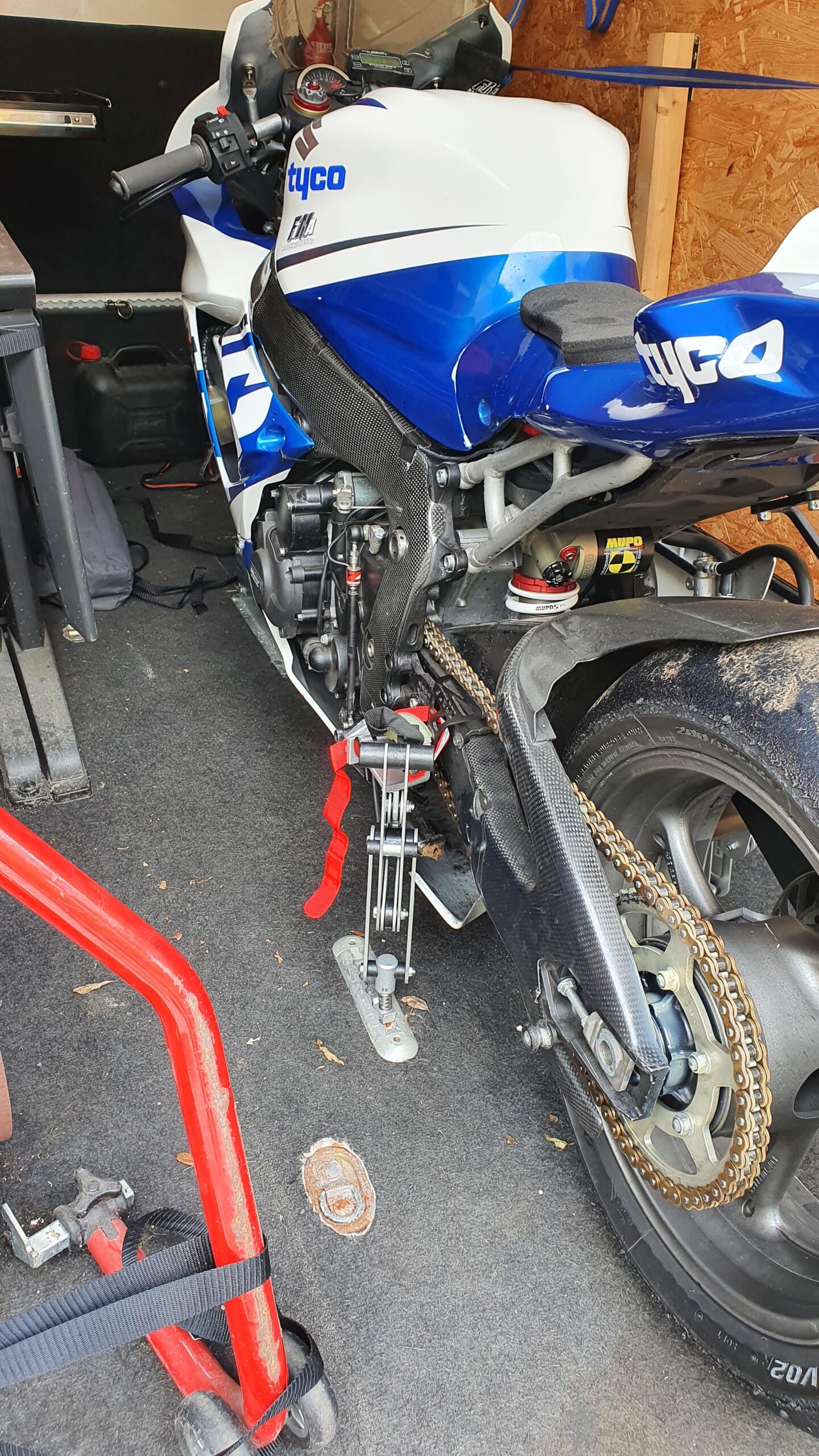 Moto Cinch strapless tie downs for street and dirt bikes