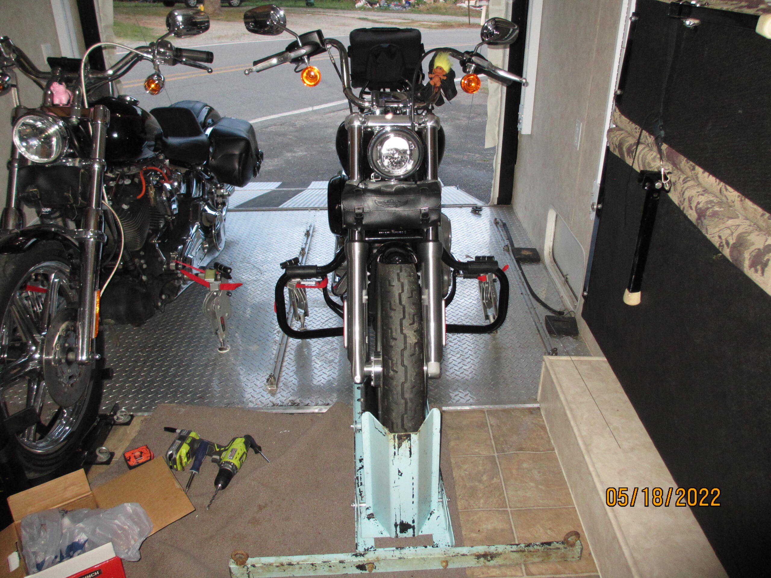 Moto Cinch strapless tie downs for street and dirt bikes