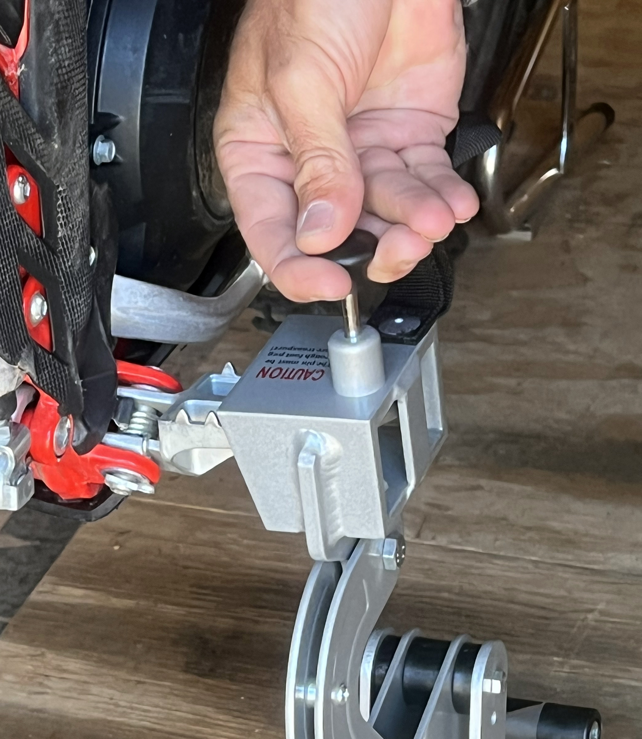 Moto cinch motorcycle tie downs click cinch go!