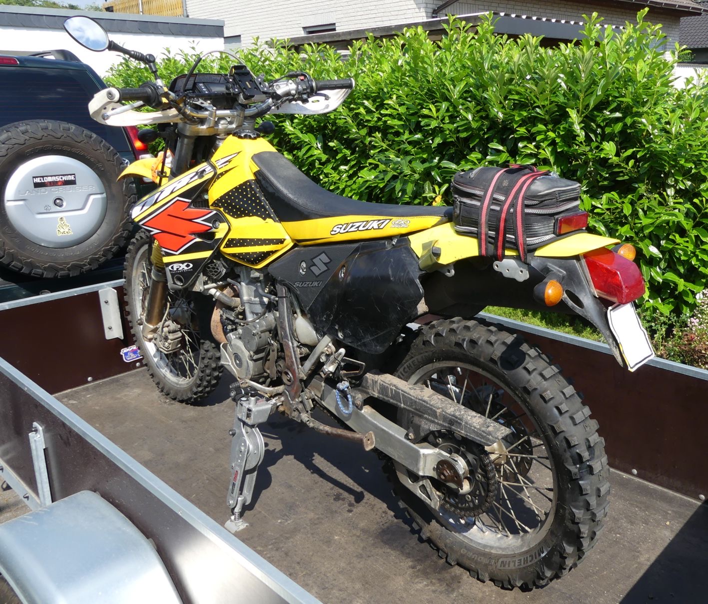 Moto Cinch strapless tie downs for dirt, street, ADV and sport bikes!